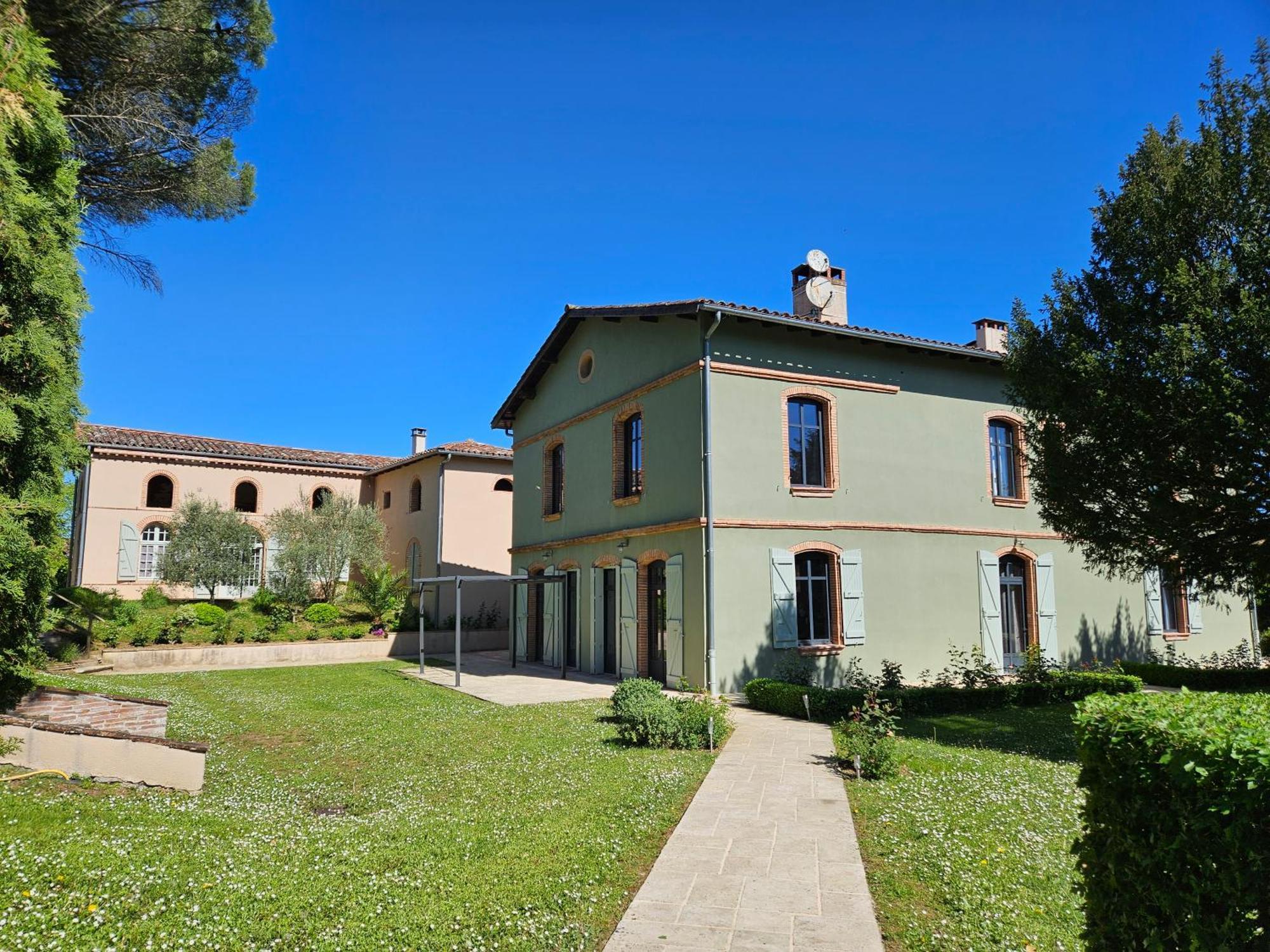 Domaine De Belcayre Bed & Breakfast Montauban Exterior foto